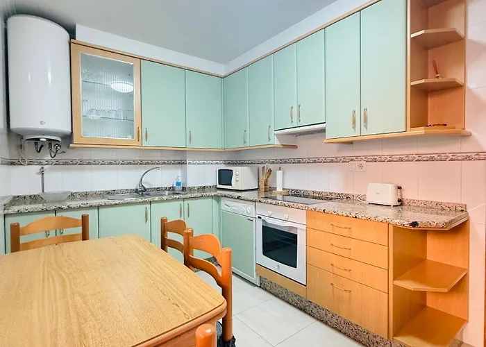 Bonito En La Marinera De Portonovo *